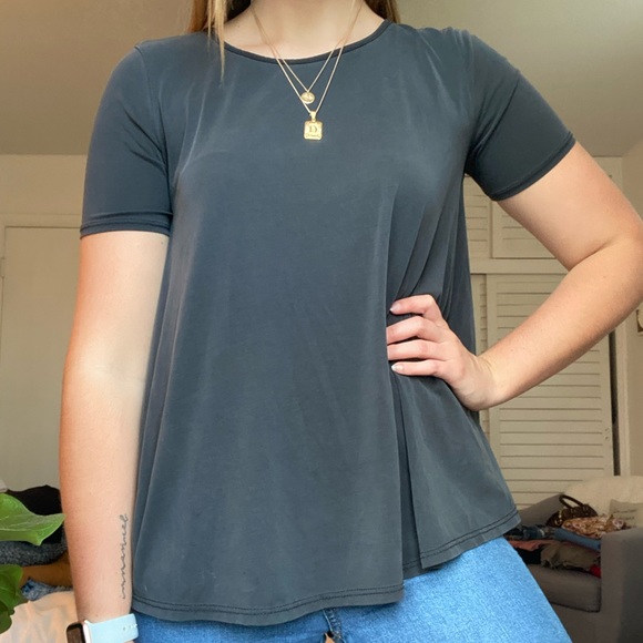 Grey shirt - Picture 2 of 2